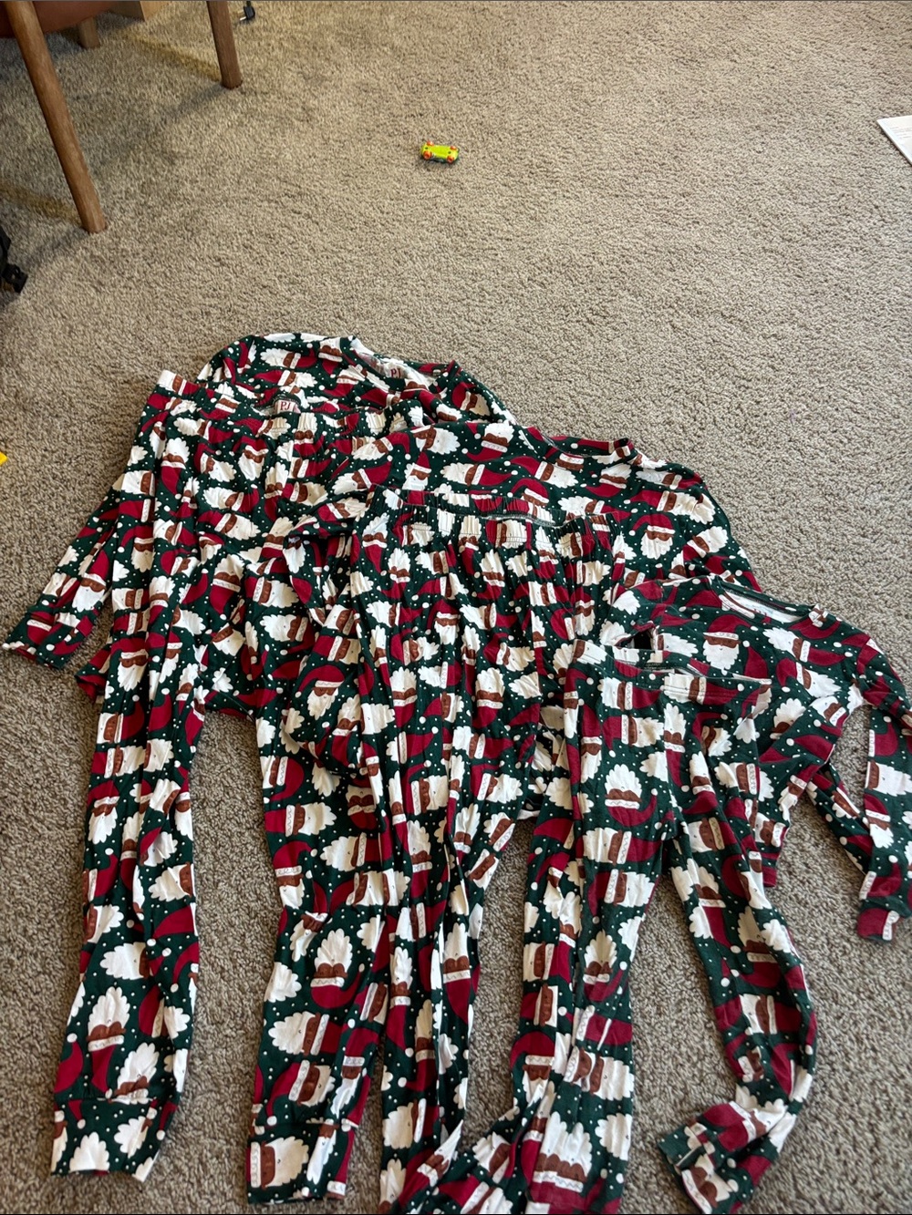 Family Holiday Santa Print Pajama Set - Green & Red
